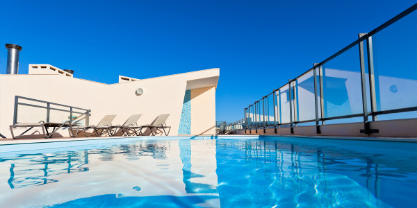 Proyectos Construcción de Piscinas en Santa Coloma de Gramenet · Piscinas en Áticos